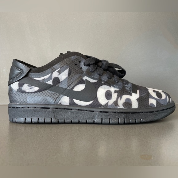 Nike x CDG Dunks Low - Picture 3 of 5